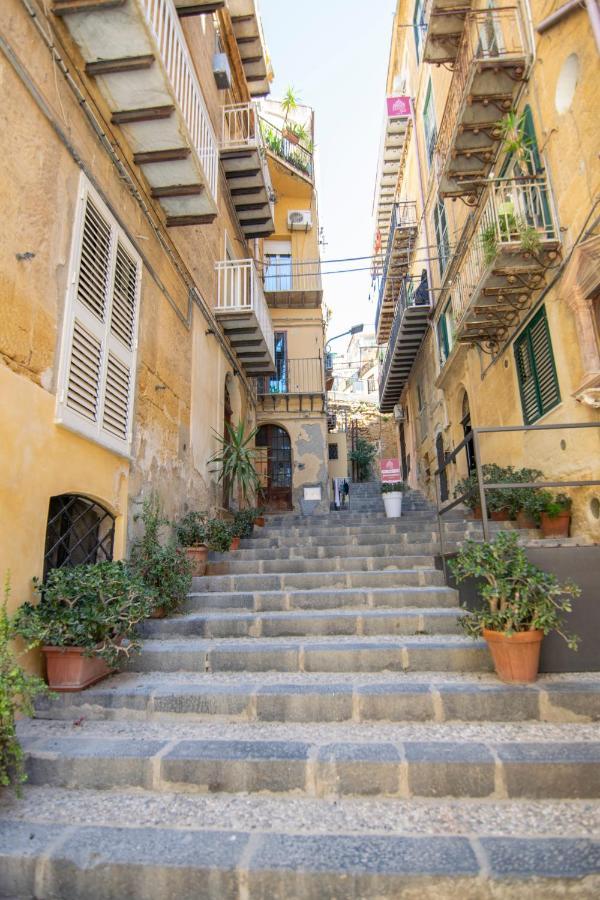 Civico Undici Holiday Home Agrigento Luaran gambar